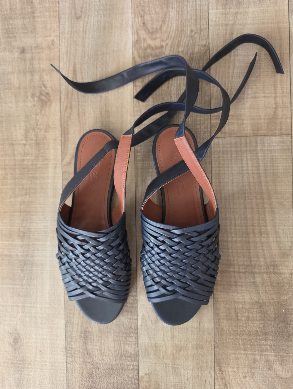 Loro Piana Blue Woven Leather Kristin Flat Sandals Size 38 - Picture 14 of 16
